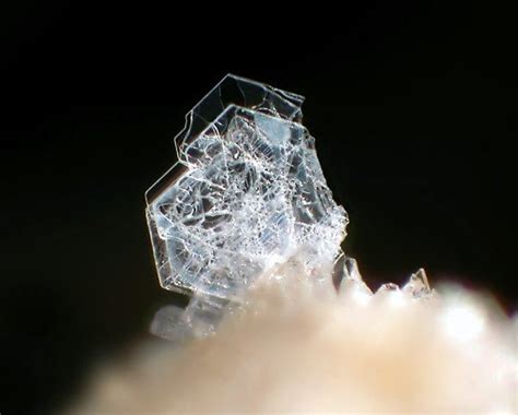 Tridymite - Alchetron, The Free Social Encyclopedia