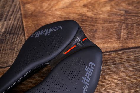 Review Selle Italia Novus Boost Evo Kit Carbonio Superflow Saddle