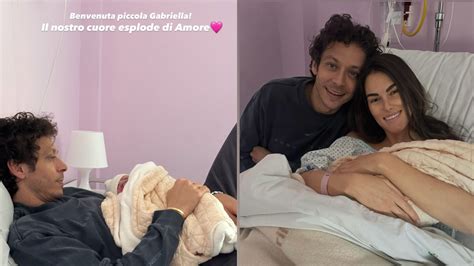 Valentino Rossi E Francesca Sofia Novello Da Arese Nata La Seconda