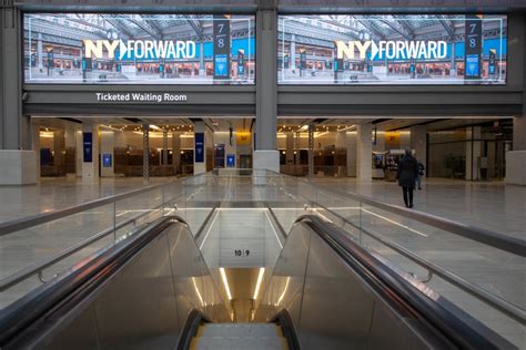 New York Unveils New 1 6 Billion Train Hall At Penn Station