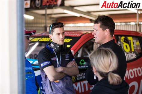 Cameron Crick Re Unites With Team Triton Photo Insyde Media Auto