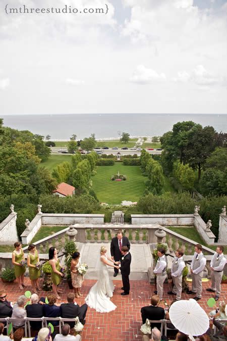 A Villa Terrace Milwaukee Wedding Will Impress – MarriedInMilwaukee.com