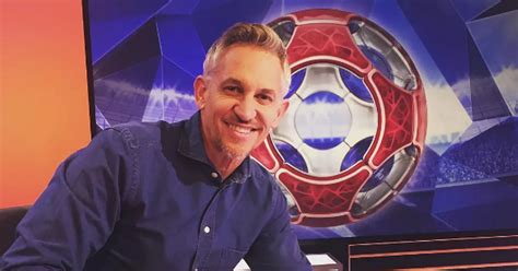 Gary Lineker Jokes Hes Still Here Folks After Newspaper Calls For