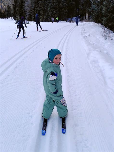 100+ Fun Outdoor Activities For Preschoolers - Tales of a Mountain Mama