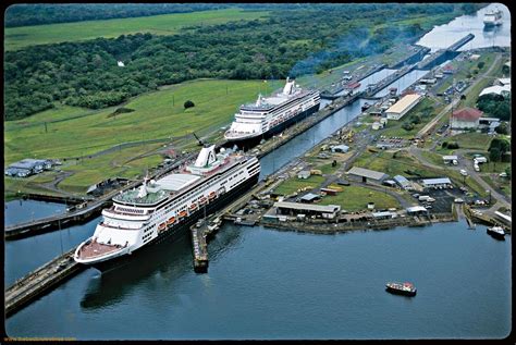 Canal De Panama Bridge Between The Pacific And Atlantic Oceans Found