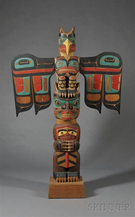 totem pole sculpture totem pole lamp pacific northwest totem poles