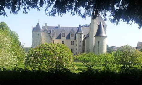 Le Château du Rivau et ses jardins de contes de fées