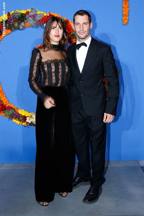 Jeanne Damas Nude OnlyFans Leaks Fappening FappeningBook