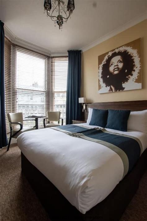 Guide To Gay Friendly Hotel Brighton Kiki Journey