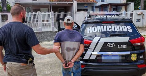 Homem Foragido Pelo Crime De Estupro Preso Em Joinville