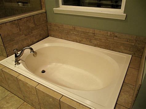 Master Bathroom Before - After (and everything in between!) | Remodelaholic