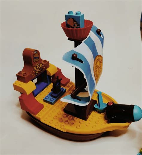 FOR SALE: Lego Duplo Pirate Ship. - The Family Room Classifieds - East ...