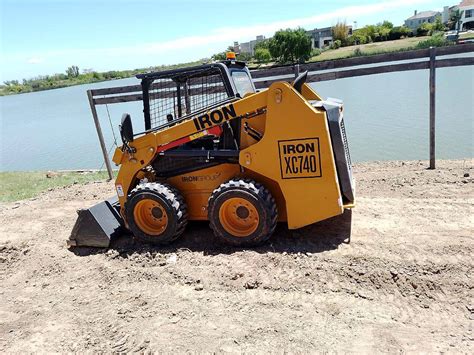 Vendo Minicargadora Xcmg Nueva con 60 Horas Año 2022 Agroads