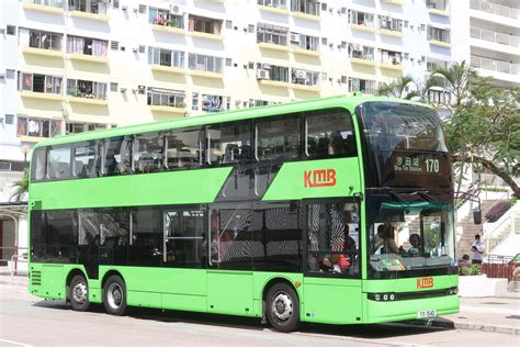 KMB YX 1542 BED12 On Route 170 Is Loading And Unloading At Jat Min