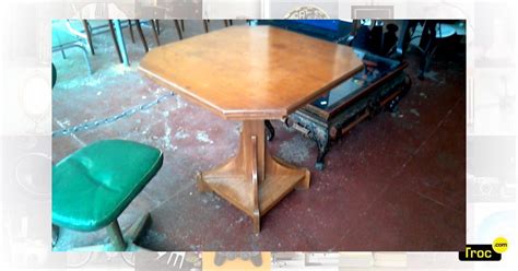 Achat TABLE OCTOGONALE ART DECO ACAJOU Occasion Etterbeek Troc