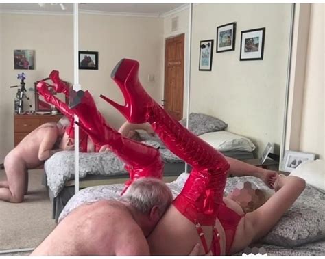 Linda S Wearing Red Fuck Me Boots Free Porn Fe XHamster XHamster