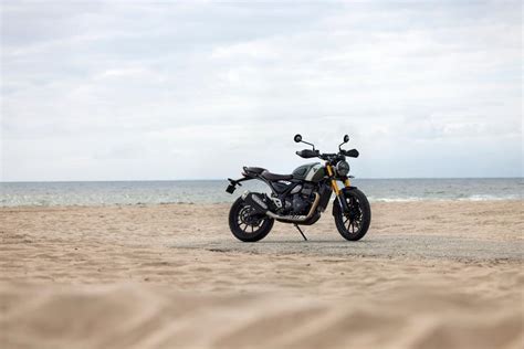 Prezzo Nuova Triumph Scrambler 400 X 2024 Motociclismo