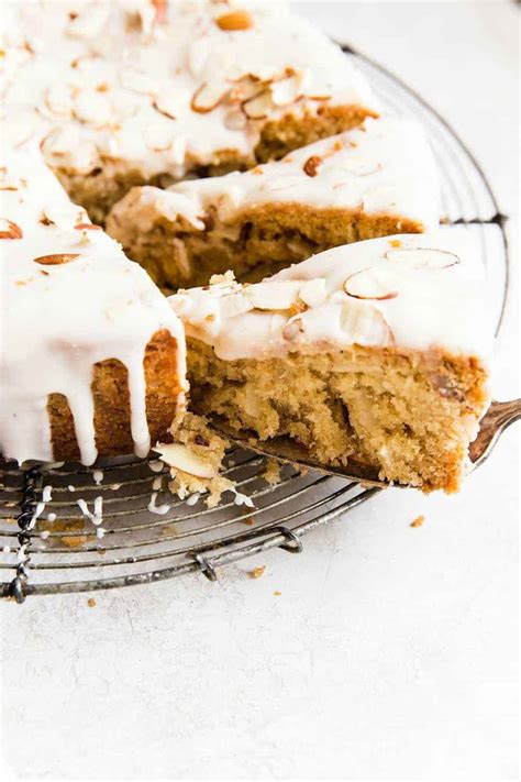 Easy Brown Butter Almond Cake The Recipe Critic