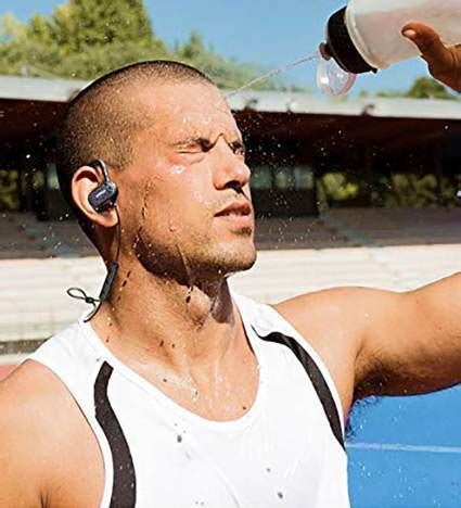 11 Best Wireless Headphones for Gym Workouts (2019)