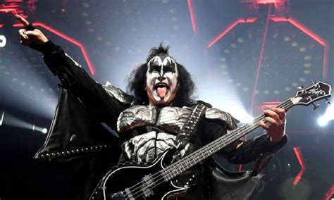 Gene Simmons Est Bem Ap S Passar Mal Em Show De Manaus E Turn Do Kiss