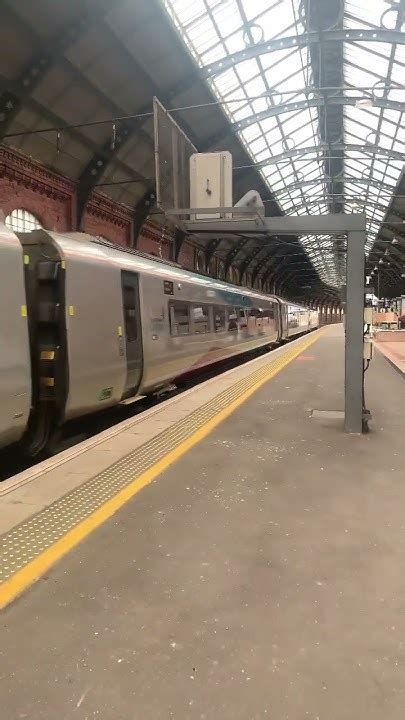 Transpennine Express Class 802 Arriving At Darlington Train Trainspotting Youtube