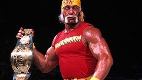 10 Best Moments From Hulk Hogan's 2002 WWE Return – Page 9