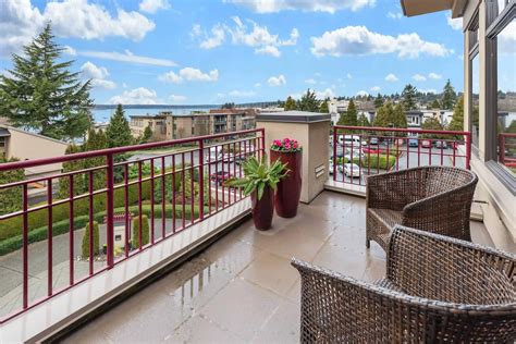 21 Amazing Balcony Screen Privacy Ideas - Clever Patio