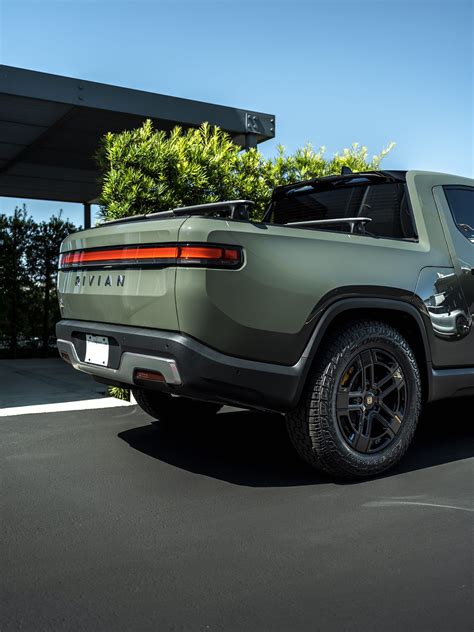 Launch Green Rivian R1t Complete Concours Detailing