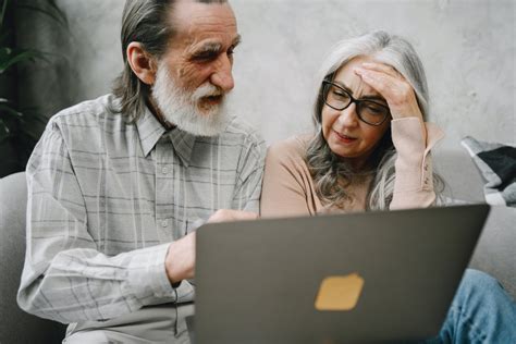 7 Social Security Claiming Mistakes Frequently Made By Couples