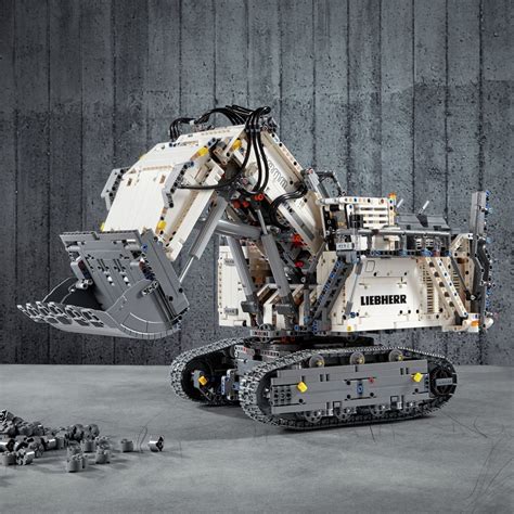 Lego Technic Control Liebherr R 9800 Excavator Set 42100 Reviews