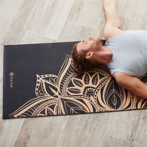 Premium Reversible Marbled Bronze Medallion Yoga Mat 6mm Gaiam