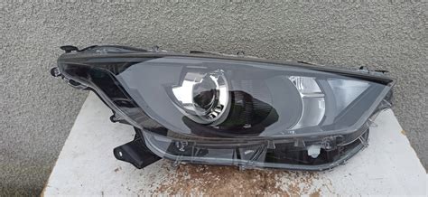 Toyota Yaris Iv P Lampa Prawy Prz D Soczewka Zwyk A Europa