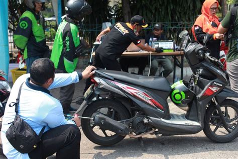 Begini Cara Lolos Uji Emisi Kendaraan Bermotor Agar Tak Kena Tilang