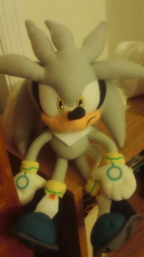 Silver the Hedgehog Plush by DraconicLight on DeviantArt