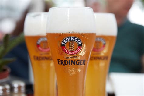 Weißbier ein obergäriges Weizenbier aus Bayern SCHMECKT MIR