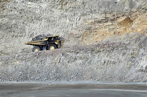 The U S Digs Itself Into A Hole On Vital Minerals Wsj