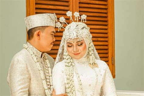 Berita Orang Sunda Terbaru Hari Ini - Grid.ID