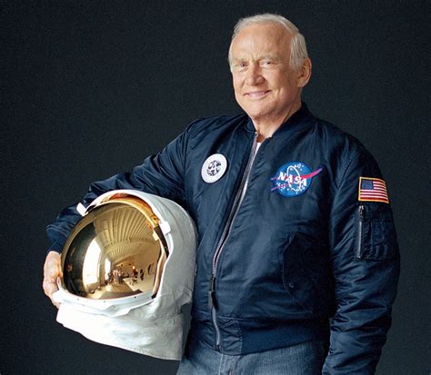 Buzz Aldrin - NASA Photo (40179830) - Fanpop