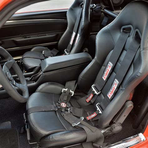 who is the villain in cars 4 3