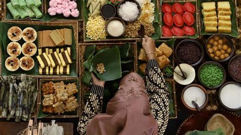 Kue Tradisional Indonesia Kekayaan Kuliner Nusantara Yang Famous 2024