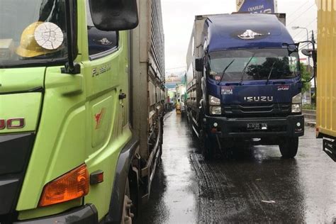 Foto Cek Jadwal Dan Lokasi Pembatasan Truk Saat Libur Idul Adha 2023