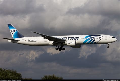 SU GDR EgyptAir Boeing 777 36NER Photo By Gustavo Petullo ID 503527