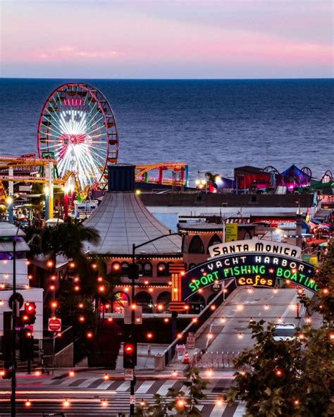 Holidays Ferris Wheel Lighting At The Santa Monica Pier Pacific Park