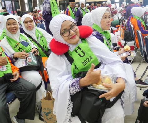 Jemaah Haji Kloter Embarkasi Palembang Gelombang Telah Berangkat