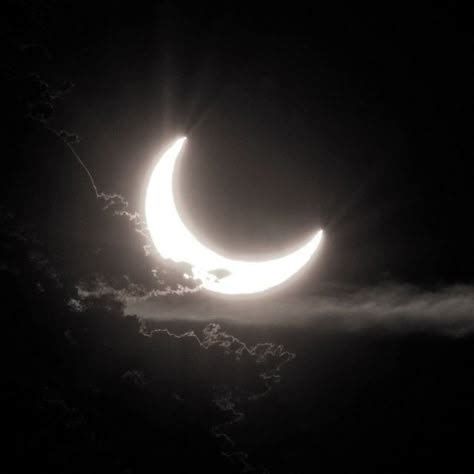 moon pfp discord