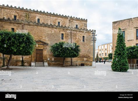 Castelvetrano sicily hi-res stock photography and images - Alamy