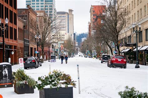 Does it Snow in Portland, OR? The Definitive Answer