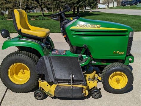 2004 John Deere LX280 Riding Lawn Mower For Sale 778 Hours Elkader