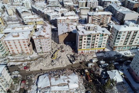 Turkiye earthquake drone footage shows fissures slicing through land ...