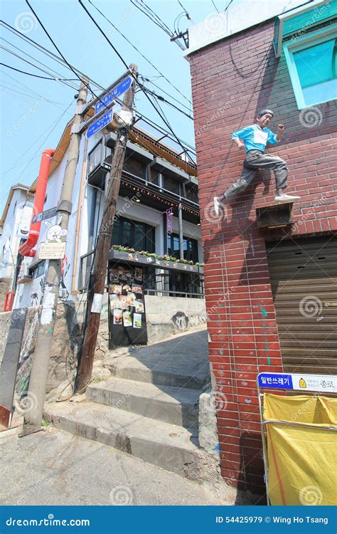 View Of Seoul Ihwa Mural Village Editorial Stock Image Image Of